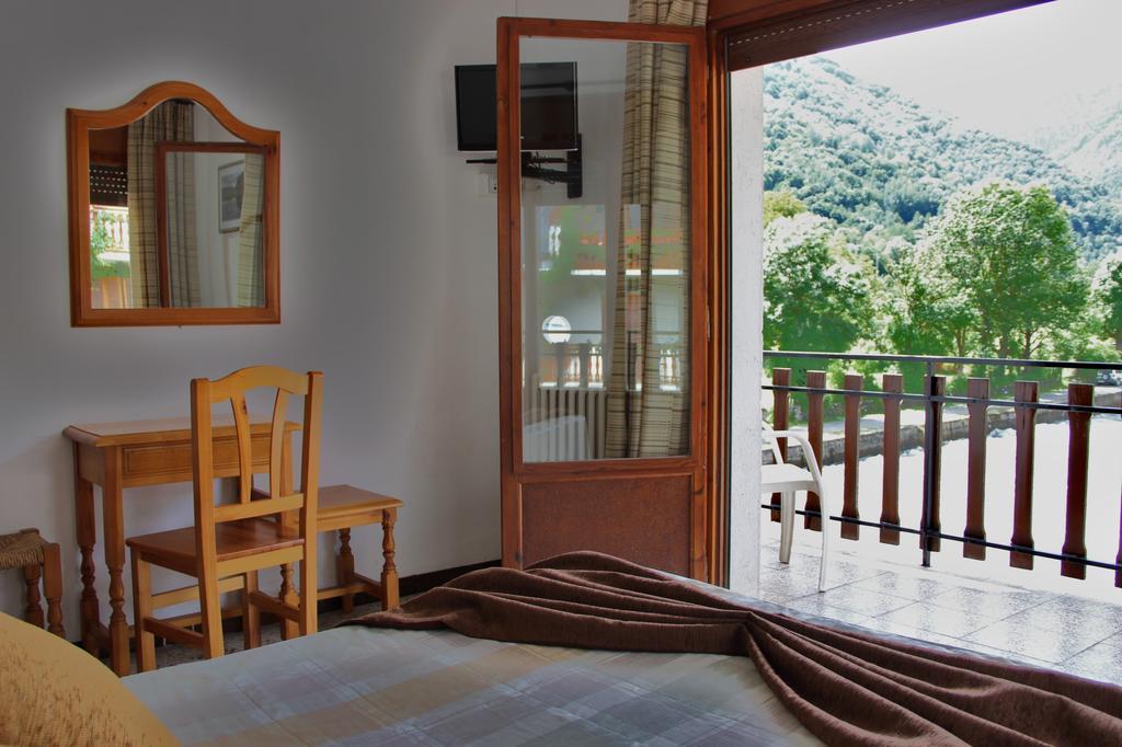 Garona Hotel 2*